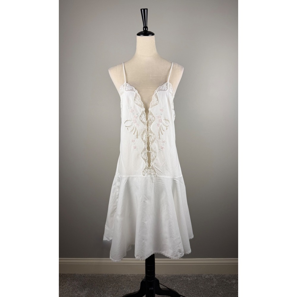 Marshall Field's Vintage Nightgown Women Large White Floral Lace Drop Waist Good